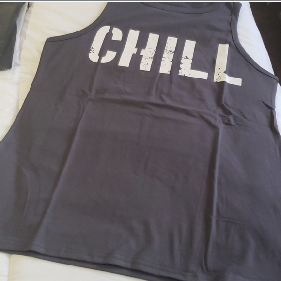 Boutique  Private Label gray chill muscle tank size medium - Picture 3 of 8